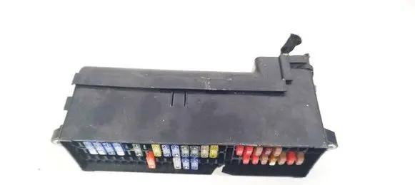Volkswagen Tiguan Fuse box set