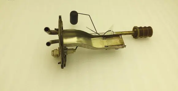 Mitsubishi L200 Fuel level sensor 