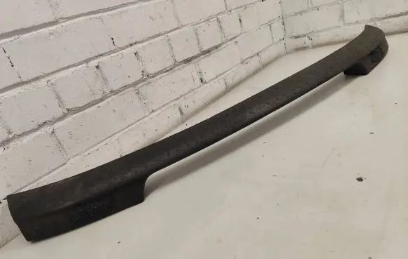 Volkswagen Touran I Front bumper foam support bar 1T0805083