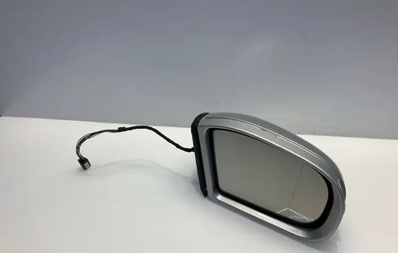 Mercedes-Benz C W203 Front door electric wing mirror