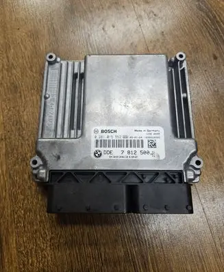 BMW 5 E60 E61 Engine control unit/module 7812500 015552