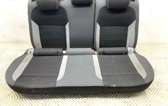 Skoda Rapid (NH) Second row seats 