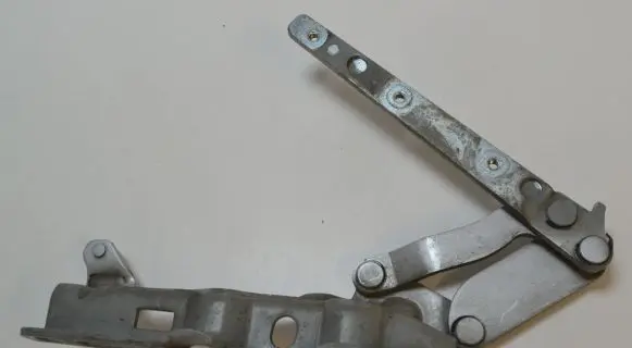 Mercedes-Benz CLC CL203 Engine bonnet/hood hinges