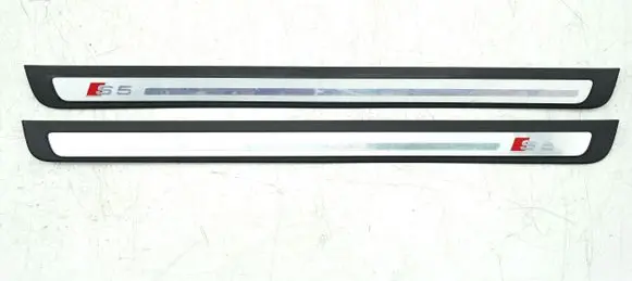Audi S5 Foot area side trim 8T0853374