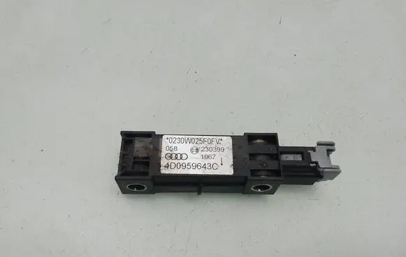 Audi A8 S8 D2 4D Airbag deployment crash/impact sensor 4D0959643C