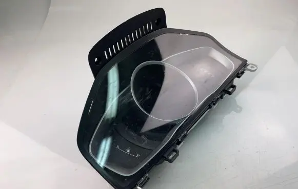 Volvo XC60 Speedometer (instrument cluster) 31453092
