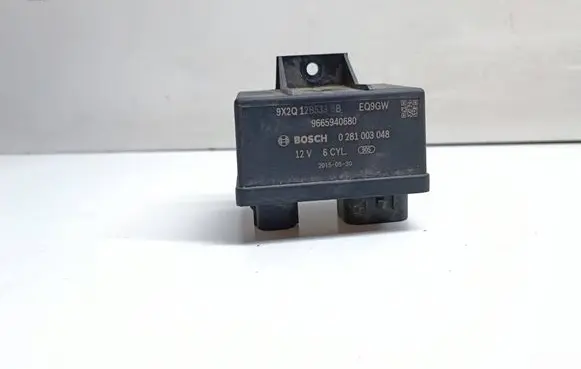Glow plug pre-heat relay