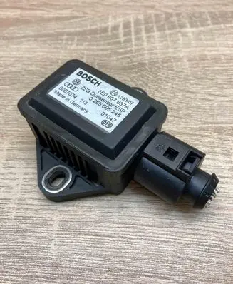Audi A4 S4 B6 8E 8H ESP acceleration yaw rate sensor 8E0907637A 0265005245