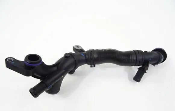 Engine coolant pipe/hose