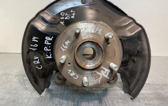 Honda CR-V Front wheel hub