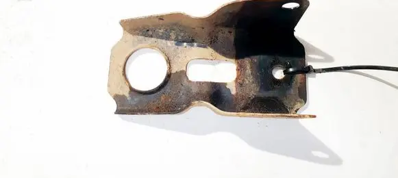Opel Antara Engine mounting bracket