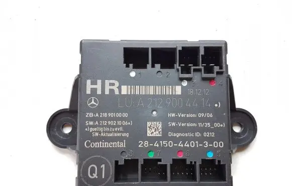 Mercedes-Benz C W204 Door control unit/module A2129004414
