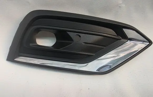Volvo V60 Front fog light trim/grill 31455641