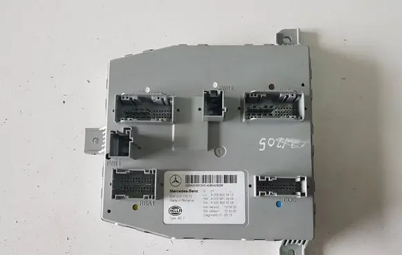 Mercedes-Benz C W205 Comfort/convenience module A2059003913IAUTOPI A2059003913 A2229024108
