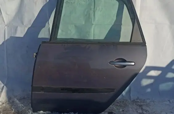Renault Scenic II - Grand scenic II Rear door pilka