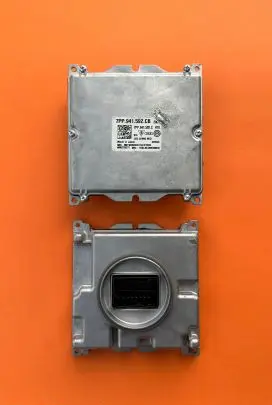 Audi Q7 4M LED ballast control module 7PP941592CB