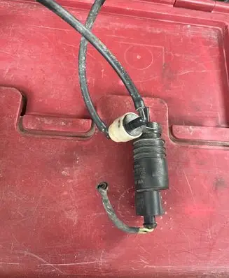 Audi A3 S3 8P Windscreen/windshield washer pump 1K6955651 3122789