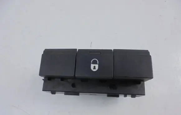 Peugeot 407 Central locking switch button 96470287XT