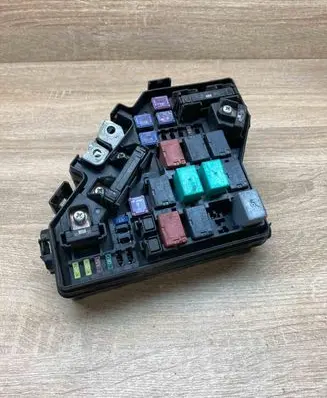 Honda CR-V Fuse module SWA0030 061222