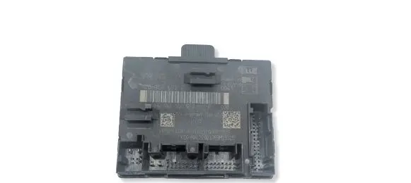 Volkswagen Touran III Door control unit/module 5Q0959592E