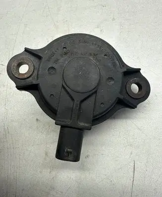 BMW 3 F30 F35 F31 Camshaft vanos timing valve 7593719