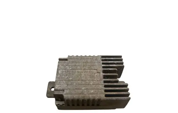 Mercedes-Benz A W168 Coolant fan relay A0275458032 E5001004 8032ESG300