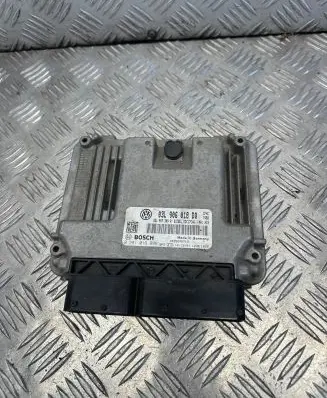 Volkswagen Touran II Engine control unit/module 03L906018DQ 03L907309R 0281016899
