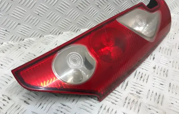Renault Kangoo II Rear/tail lights 8200419945