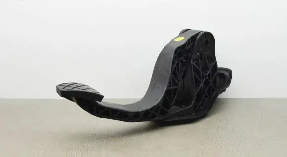 Clutch pedal