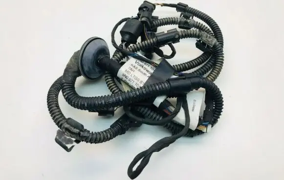Volkswagen Tiguan Parking sensor (PDC) wiring loom 5N0971104B