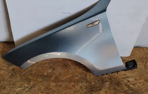 BMW 1 E81 E87 Fender 