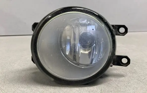 Toyota RAV 4 (XA30) Front fog light 89210657 812200D040