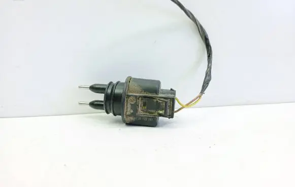 Volkswagen Sharan Windshield washer fluid level sensor 1J0973202