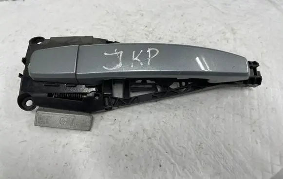 Opel Astra J Front door exterior handle