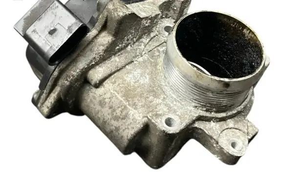Volkswagen Golf VI Throttle valve 03L128063J