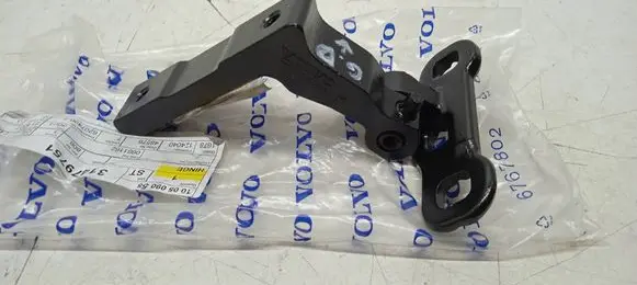 Volvo XC40 Rear door lower hinge 31457100