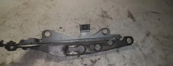 Volvo S60 Tailgate/trunk/boot hinge