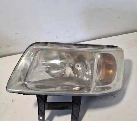 Volkswagen Transporter - Caravelle T5 Headlight/headlamp 7H1941015J 0301191301