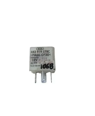 Volkswagen PASSAT B5 Other relay 443919578C