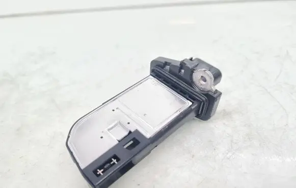 Land Rover Evoque I Mass air flow meter 8V2112B579AA