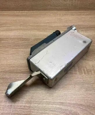 Subaru Legacy ABS control unit/module 26720AA040 WITHPLUG