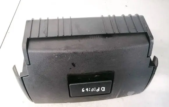 Hyundai Coupe Glove box cf469556 1851431