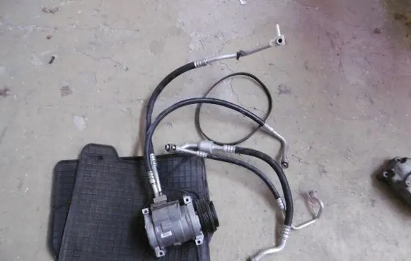 Iveco Daily 6th gen Air conditioning (A/C) pipe/hose
