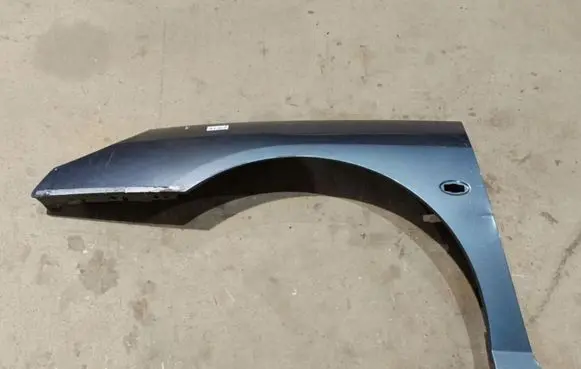 Peugeot 407 Fender 