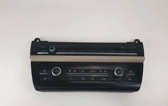 BMW 5 F10 F11 Climate control unit 9241238
