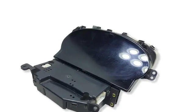 Toyota Yaris Speedometer (instrument cluster) 8380052120KASACJA 8380052120 4573000147