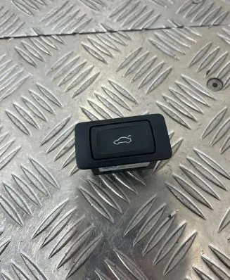 Audi Q5 SQ5 Tailgate opening switch 4G0959831A