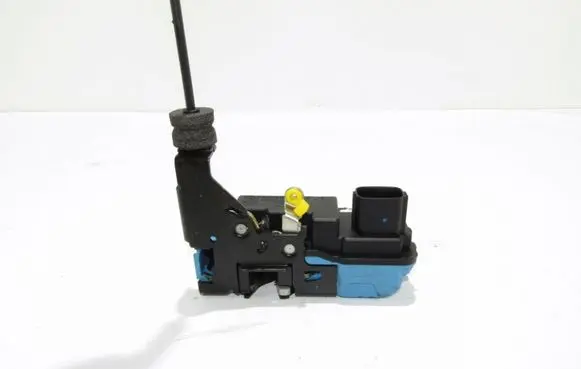 Volvo V70 Front door lock