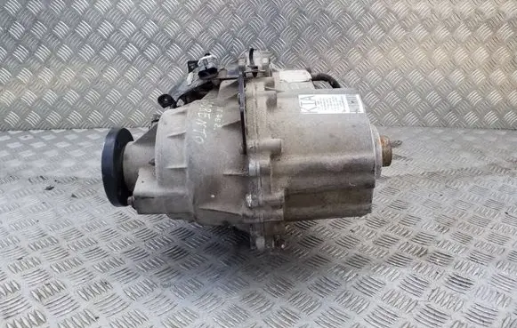 KIA Sorento Gearbox transfer box case 473003C100 4424000010