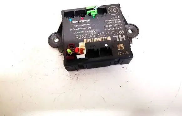 Mercedes-Benz C AMG W204 Door control unit/module a2128203885